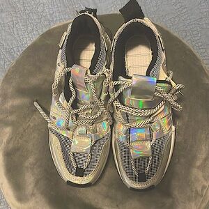 Azalea Wang craving for a change sneaker in Hologram in a 7. Worn condition